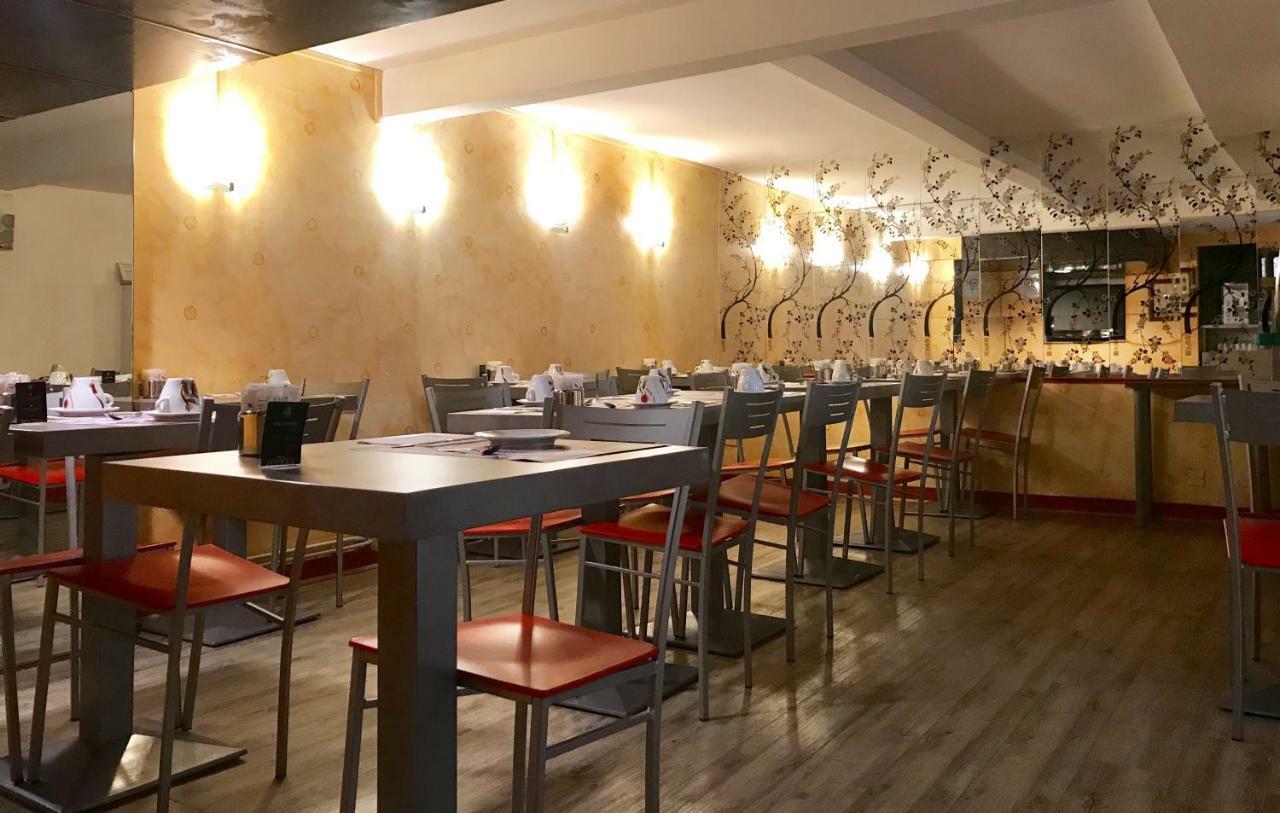 Hotel Le Bretagne Saint-Nazaire  Luaran gambar